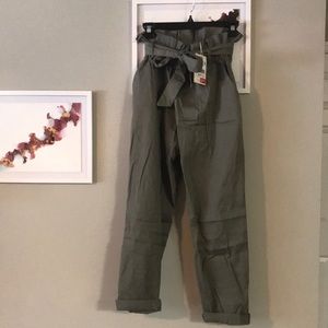 Olive green mid calf kaki pants